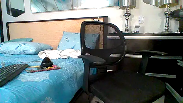 Mirianzapata_1 webcam