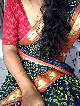 Telugu-Rowdy-pilla webcam