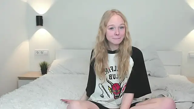 GhisllaineWestler webcam