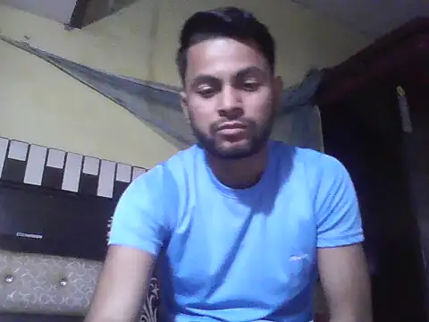 Stubborndesiboy webcam