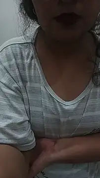 Mahira_sharma01 webcam