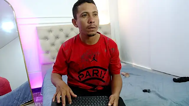 charlotte_dante212 webcam