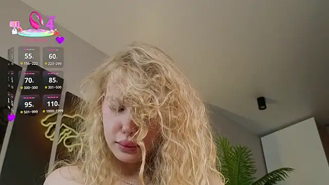 emilyshepar_d live show on StripChat 