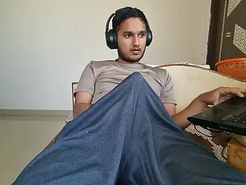 young-hairy-jon webcam