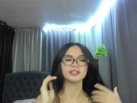 yunxieesweetgurl webcam