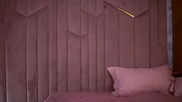 BritneyHudson webcam