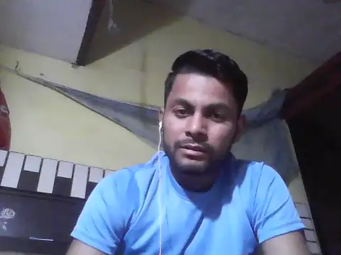Stubborndesiboy webcam
