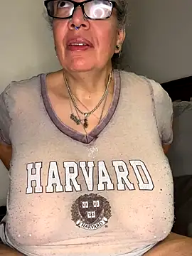 dieseldame1313 webcam