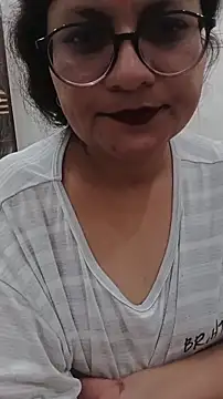 Mahira_sharma01 webcam