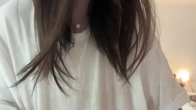 yourlittlesunrise_ (Ask my age) - Hump a pillow.