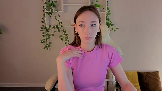 Miche1le_Allenne webcam