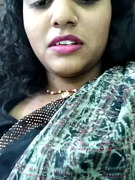 AnanyaKapoor89 webcam