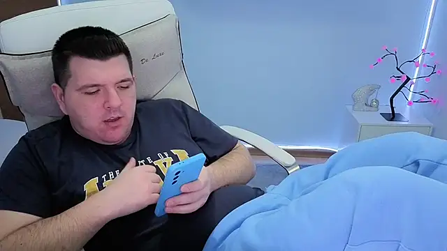 jasonjacks (M young) - Masturbating hard and Cum