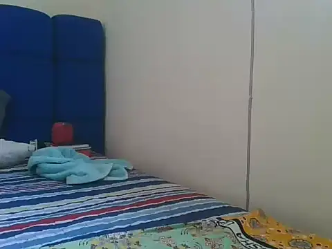 Naughty_queen20 webcam