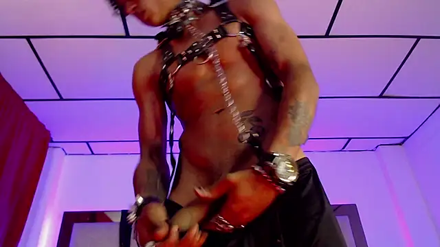 Maximo_king25 webcam