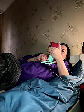 Naughtbaby_2025 webcam