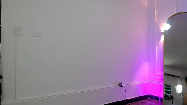 charlotte_dante212 webcam