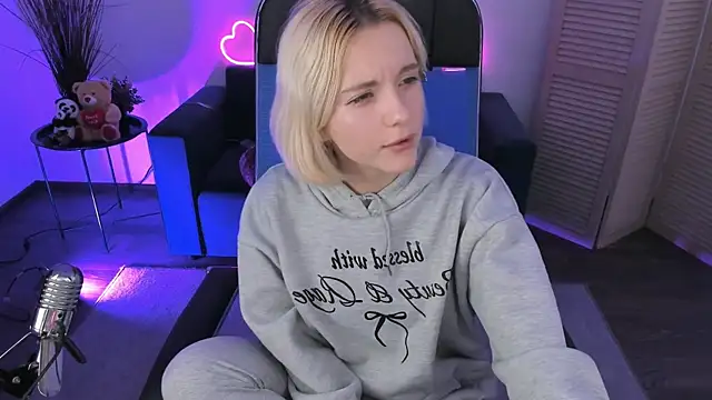 AuroraWrenfield webcam