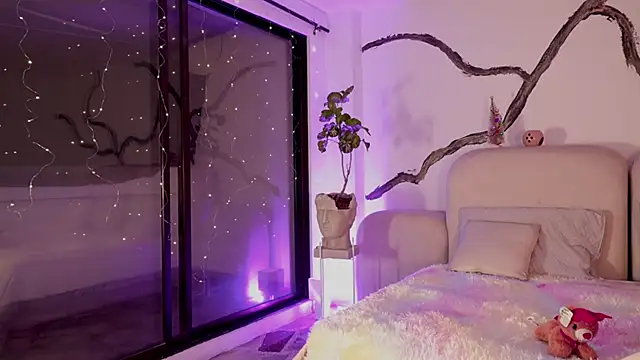 SarahCastro1_ webcam