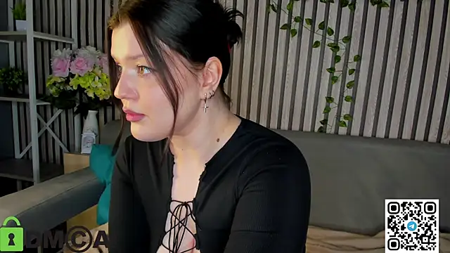 Michele_Greenn webcam