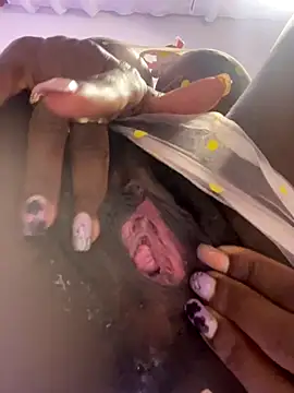 morenalush_eup (F young) - show oil