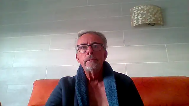 tuggy59 live cam screenshot males from Sex Land on Ufotopia – Live Cams & Video Chat