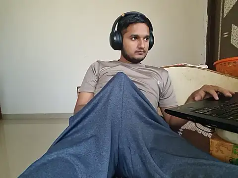 young-hairy-jon webcam