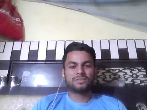 stubborndesiboy - Stubborndesiboy's free webcam - UK Sex Cams