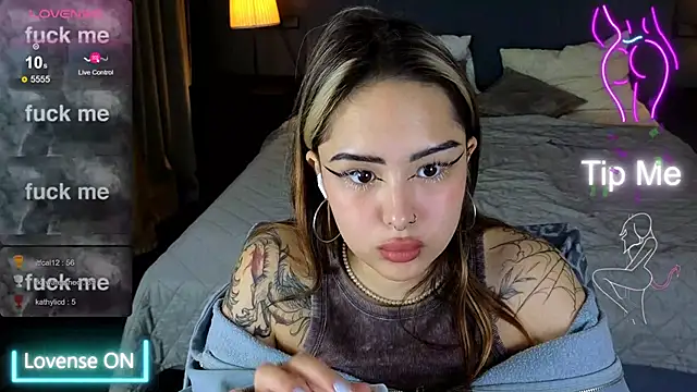 baby__kim - Baby__kim's free webcam