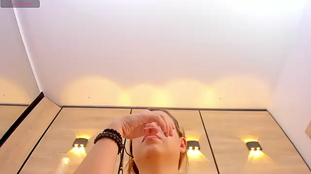 dorothy_vegga webcam