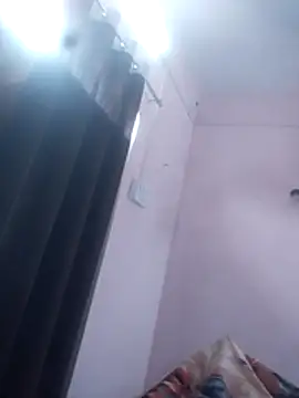 Monika_thakurr webcam