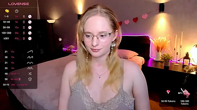 aemilia_ - Aemilia_'s free webcam - UK Sex Cams