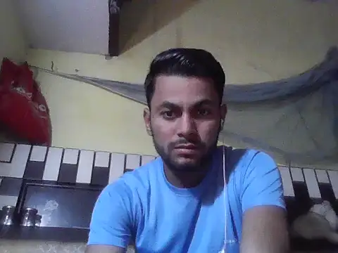 Stubborndesiboy live webcam from India on Ufotopia – Live Cams & Video Chat