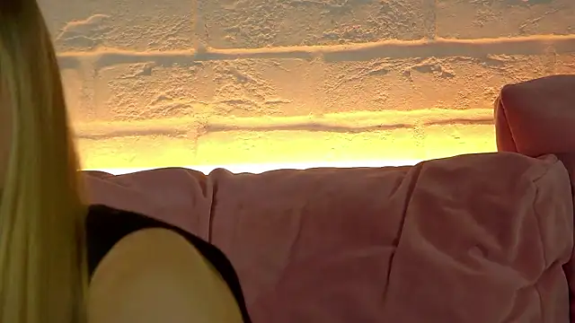 milanabalmain - MilanaBalmain's free webcam - UK Sex Cams