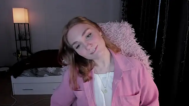 ReddHotPipper webcam