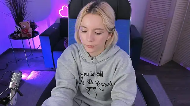 AuroraWrenfield webcam