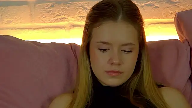 MilanaBalmain webcam