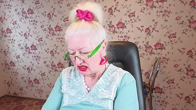 Maya_Mayflower webcam