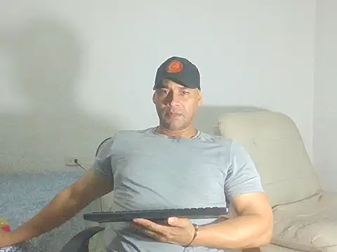 musclehetero webcam