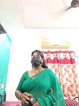 tamil-aunt webcam