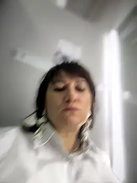 ZhenjaPoledance webcam