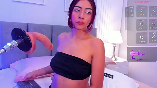 cherry_skinny_ webcam
