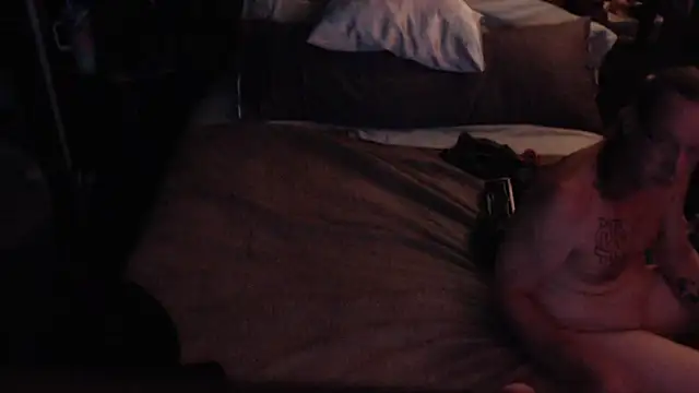 smallandyummy - Smallandyummy's free webcam - UK Sex Cams