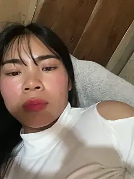 nul-chal (F young) - Hi