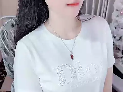 Agnelyn____ webcam