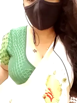 tamil_Vennila webcam