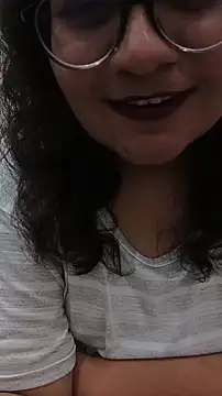 Mahira_sharma01 webcam