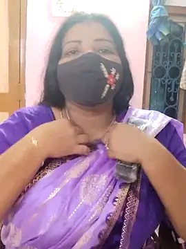 lathikaqueentamil (F milf) - Boobs show