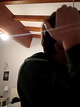 openlegsforyou (Ask my age) - Cum