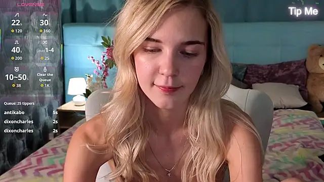 Aurora_Bennet webcam